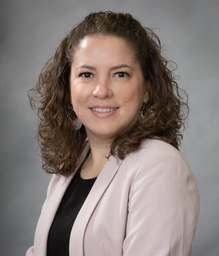 PerezMilyPortraitPinkBlazer 768x896